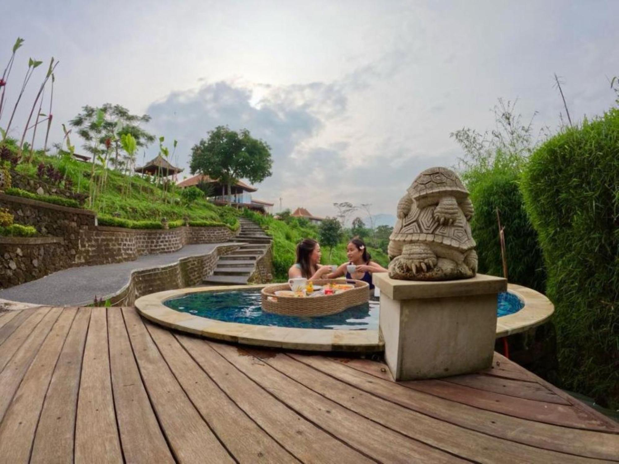 Munduk Tentrem Resort Екстер'єр фото